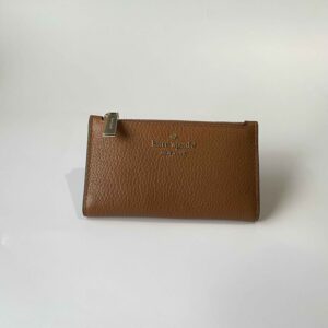 Leila Small Slim Bifold Wallet